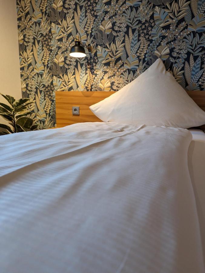 Paga - Parkgaststaette Hotel Ehrenburg Eksteriør billede