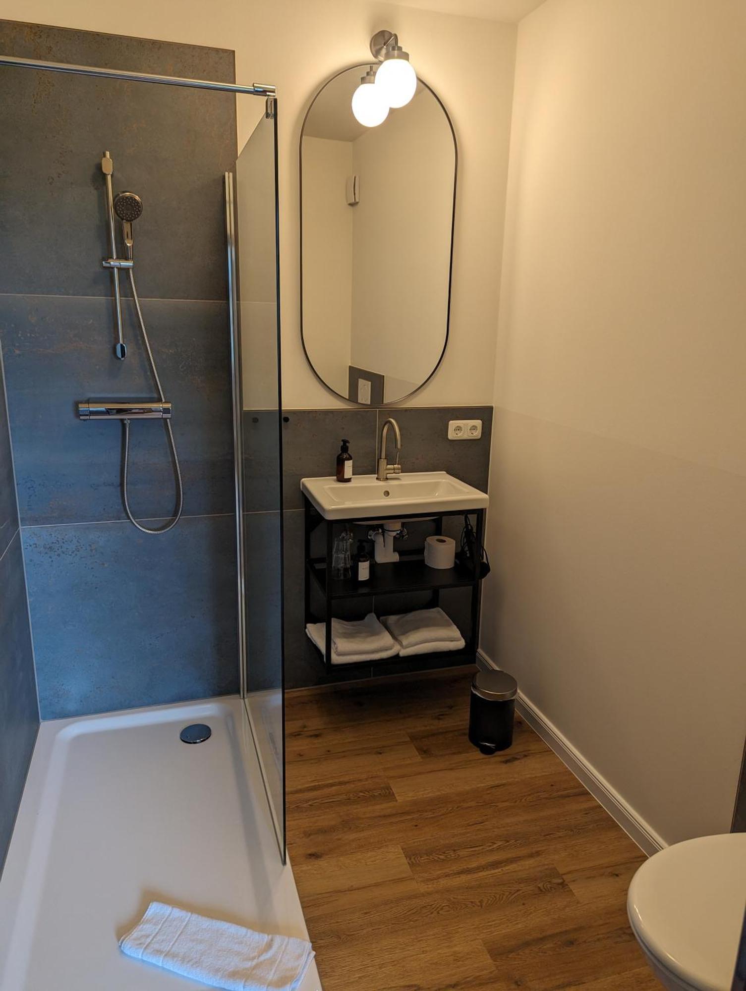 Paga - Parkgaststaette Hotel Ehrenburg Eksteriør billede